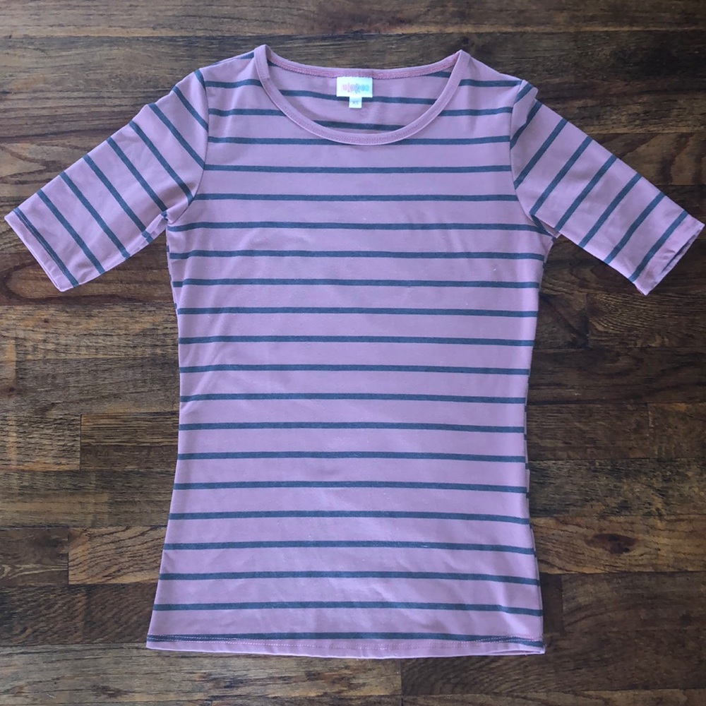 LuLaRoe striped shirt! SOLD ✅